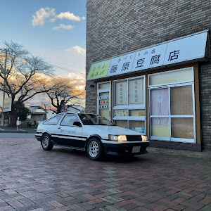 カローラレビン AE86