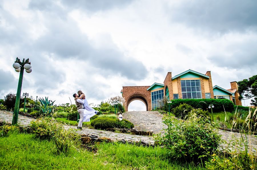 Wedding photographer Augusto Camargo (augustocamargo). Photo of 26 March 2019