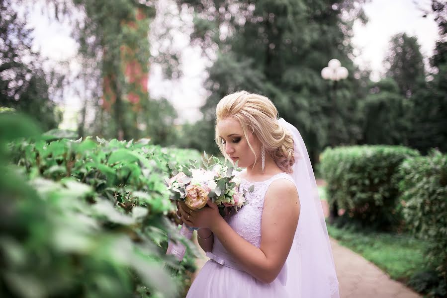 Wedding photographer Oleg Batenkin (batenkin). Photo of 15 August 2018