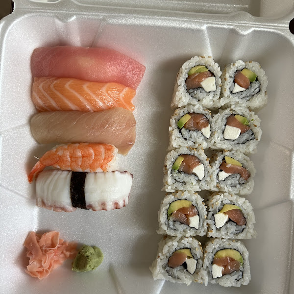 Sushi Sampler