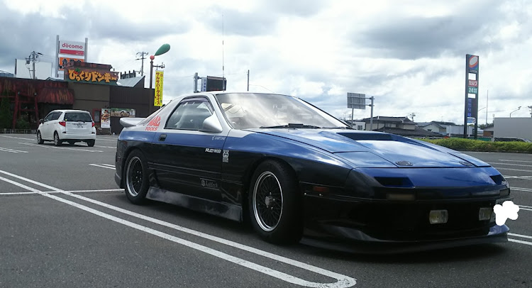 RX-7のカッコイイFC保存会に関するカスタム事例の投稿画像1枚目