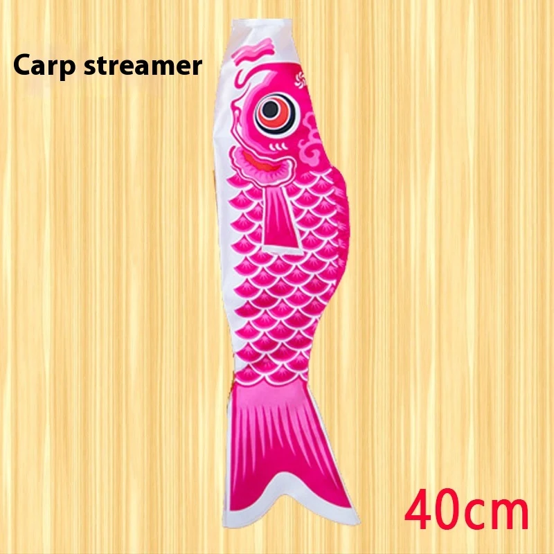 Bandeira Carpa Festival Japonês Brocado. Decore seu lar ou evento com esta tradicional bandeira de peixe. Símbolo de força, perseverança e boa sorte.