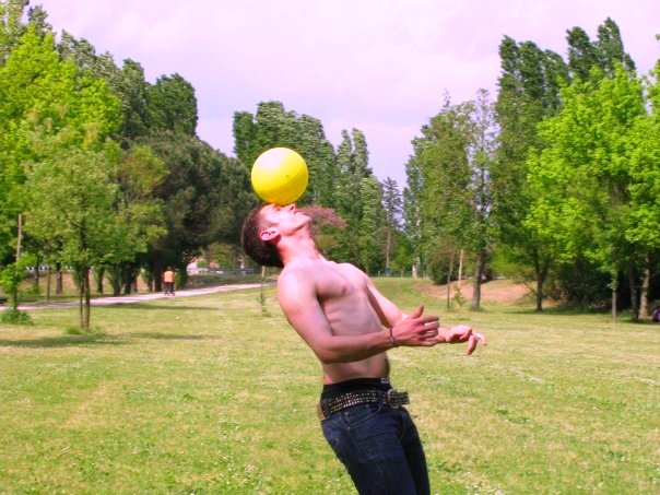 Il pallone nella testa.. di edobiondi