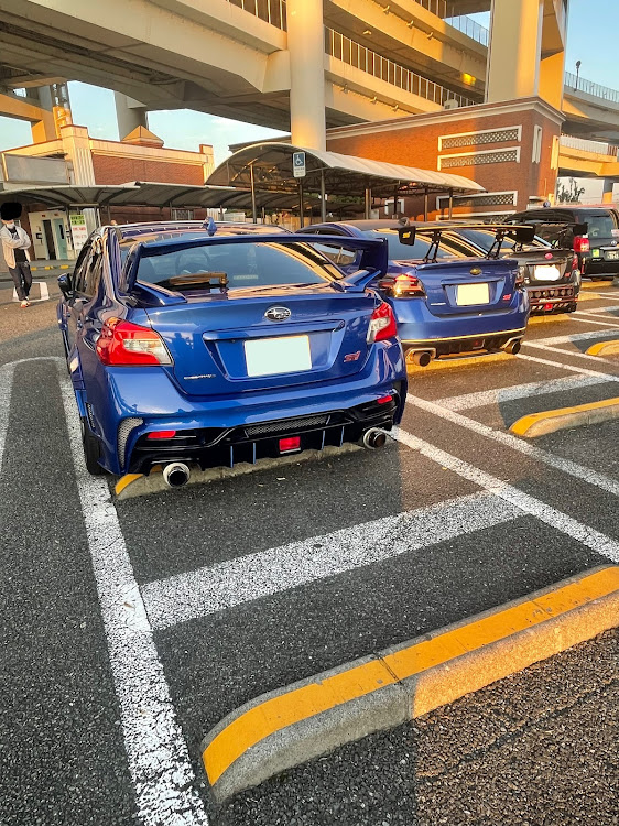 WRX STIの密会・WRX sti  VAB・大黒PA・朝スタバ・10月も宜しくお願いしますに関するカスタム事例の投稿画像6枚目