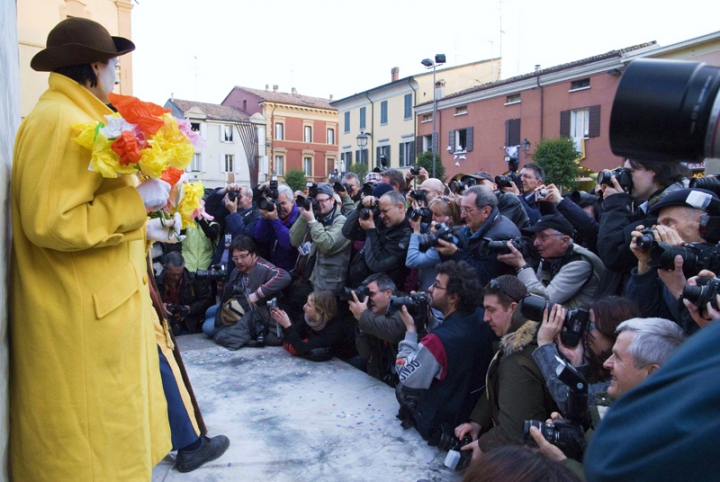 Fotografi in azione di robe