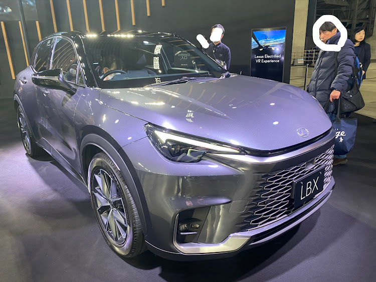 RAV4のRAV4・札幌モビリティショー2024に関するカスタム事例の投稿画像14枚目