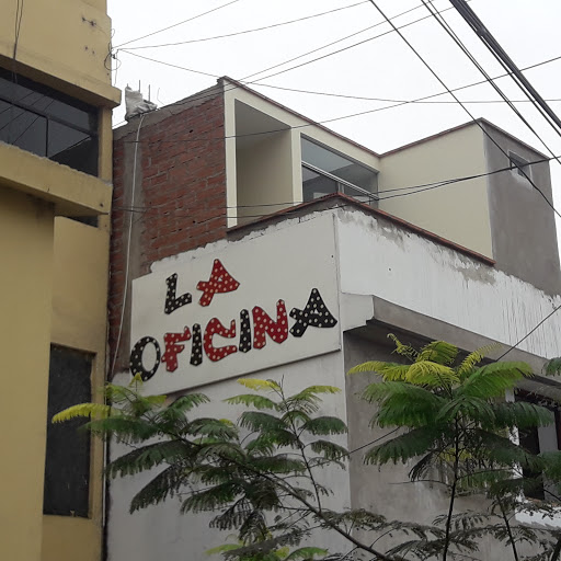 La Oficina Karaoke