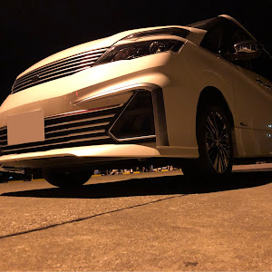 セレナ GC27