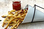 Easy Air Fryer Homemade Crispy French Fries was pinched from <a href="https://www.staysnatched.com/easy-air-fryer-homemade-crispy-french-fries/" target="_blank" rel="noopener">www.staysnatched.com.</a>