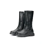 Black single boot