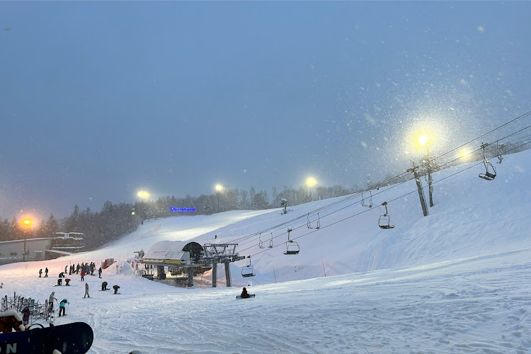 ハイゼットカーゴのナイタースキー・恵みの雪・スキー・スノーボード・鳥山明さんご冥福をお祈りいたしますに関するカスタム事例の投稿画像7枚目