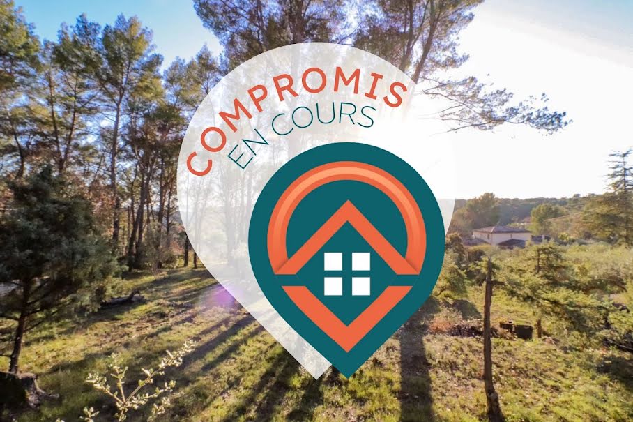 Vente terrain  1395 m² à Flayosc (83780), 159 000 €