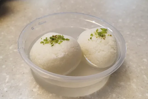 Sponge Rasgulla [1 Piece]