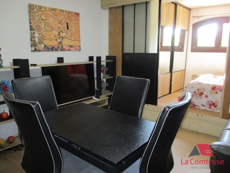 Vente appartement 1 pièce 28 m² à Saint-Cyr-sur-Mer (83270), 157 000 €