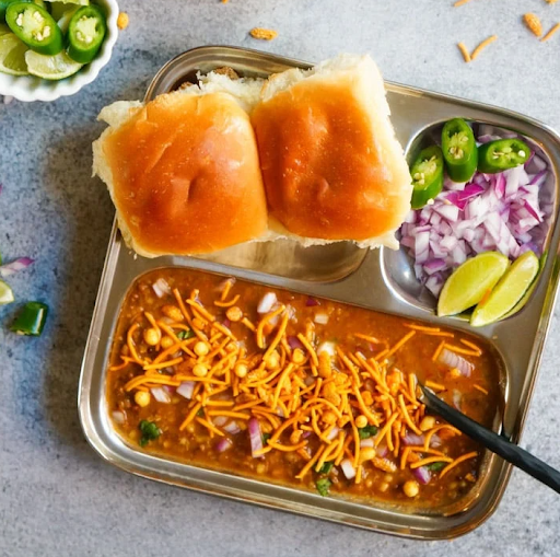 Vada Misal Pav