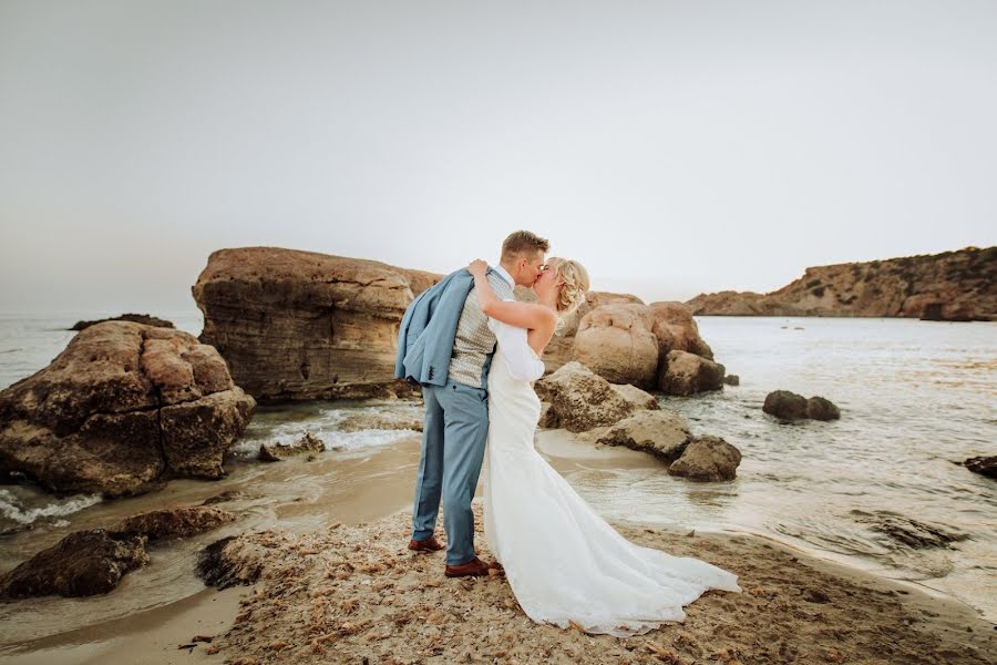 Свадебный фотограф Catherine Ekkelboom-White (wildconnections). Фотография от 11 мая 2019