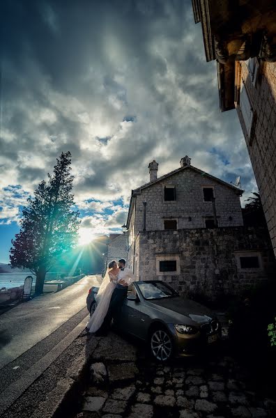 Bryllupsfotograf Aleksandr Melkonyanc (sunsunstudio). Foto fra september 24 2018
