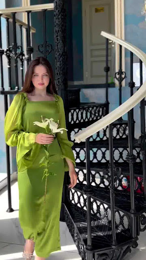 Title 4, Lace-up Waist-tight Chiffon Dress, designed to ...