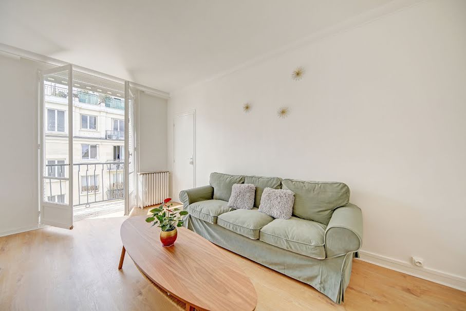 Vente appartement 3 pièces 75.3 m² à Neuilly-sur-Seine (92200), 1 095 000 €