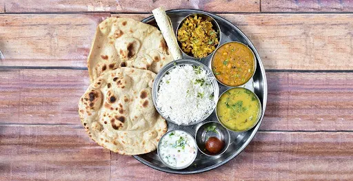 Veg Thali