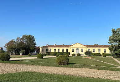 Château 16