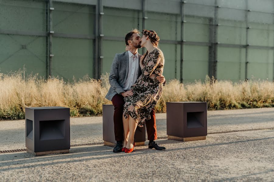 Fotógrafo de casamento Łukasz Sobczak (sobczak). Foto de 15 de junho 2022