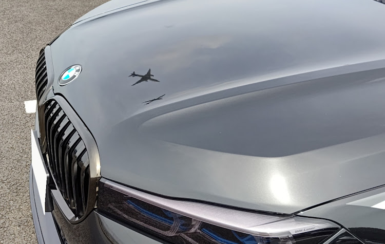 7シリーズのTHE 7's spirit・黒しか勝たん同盟・BMW・3DDesign・ひこうきの丘に関するカスタム事例の投稿画像5枚目