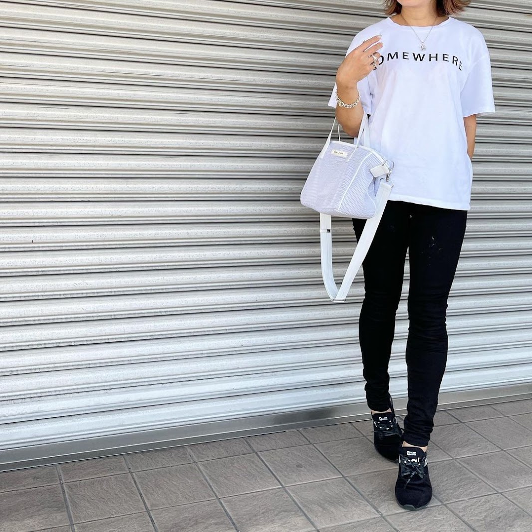 ママさん達から大好評ッ ユニクロ の 白黒コーデ が便利すぎる件 Trill トリル