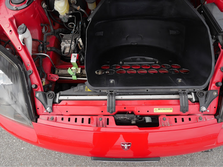 MR-SのZZW30・ELISE・ボンネット・FRPボンネット・DIYに関するカスタム事例の投稿画像4枚目