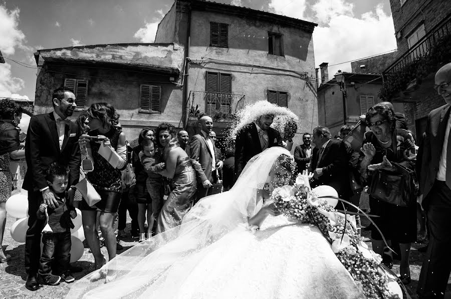 Fotógrafo de casamento Francesco Survara (survara). Foto de 9 de julho 2014