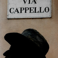 La statua di via Cappello di 