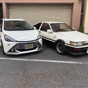 カローラレビン AE86