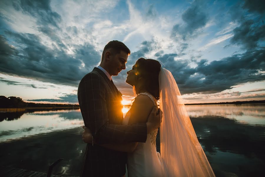 Wedding photographer Nina Zverkova (ninazverkova). Photo of 15 August 2017