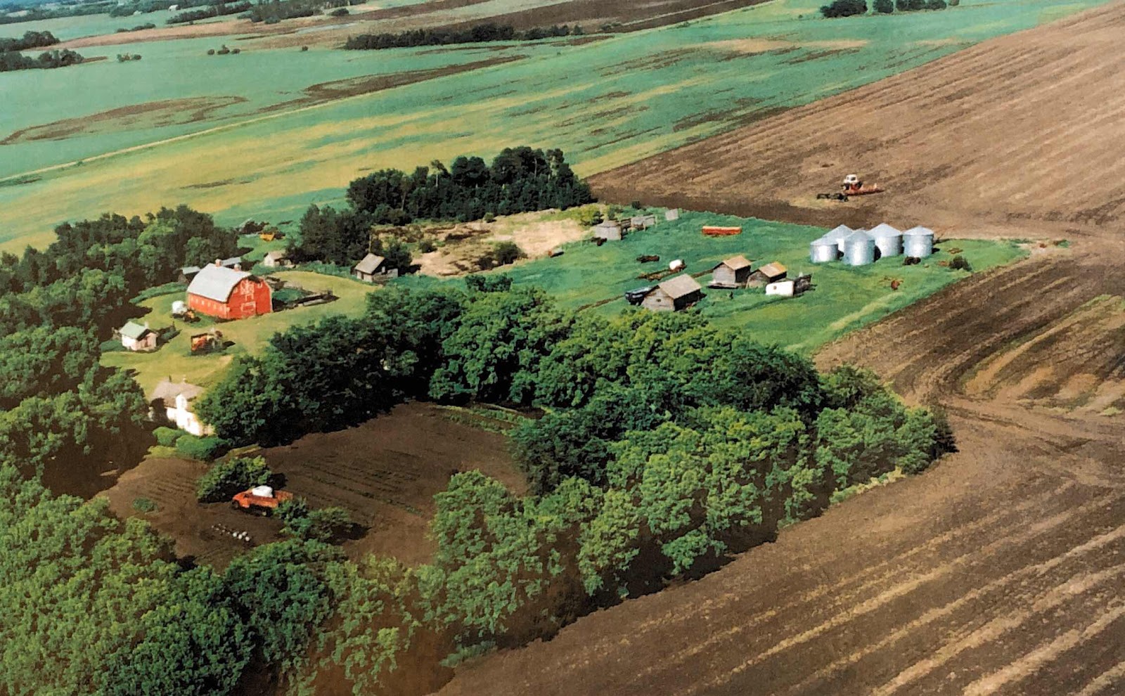 Saskatchewan farm aerial photos