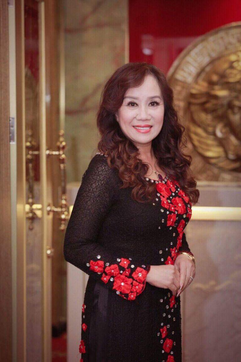 TS Vũ Thu Hương.jpeg