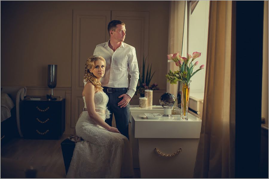 Wedding photographer Sergey Nikitin (medsen). Photo of 26 February 2014