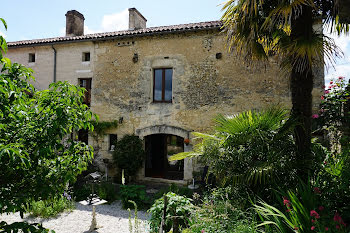 maison à Rudeau-Ladosse (24)