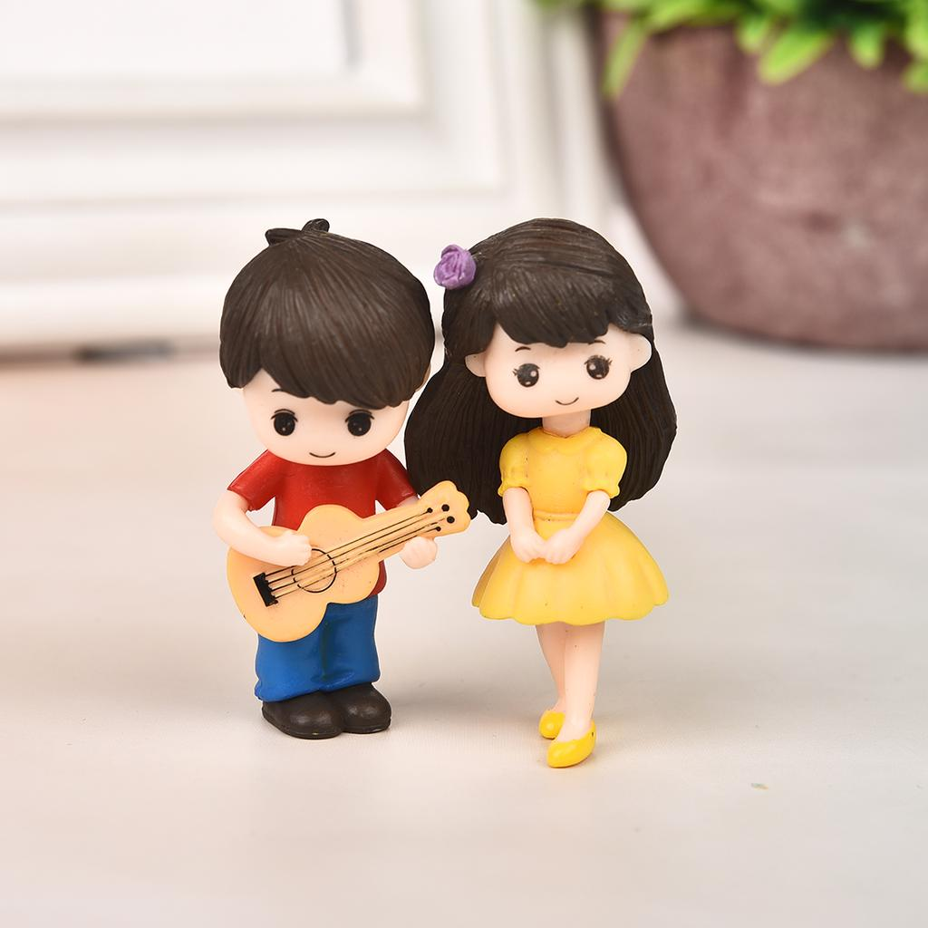 Pair Of Cute Couple Figurines