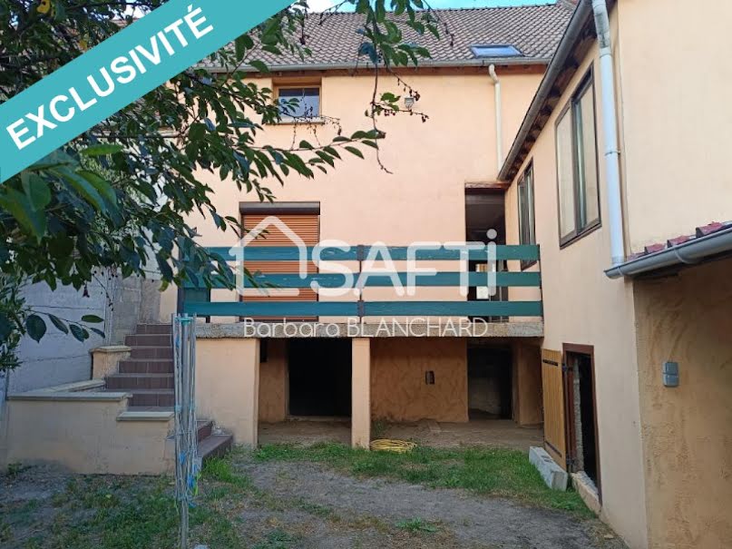 Vente maison 6 pièces 146 m² à Cosne-Cours-sur-Loire (58200), 128 000 €