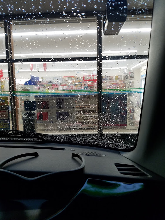 ワゴンRの雨うざいに関するカスタム事例の投稿画像1枚目