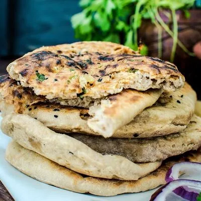 Cheese Naan