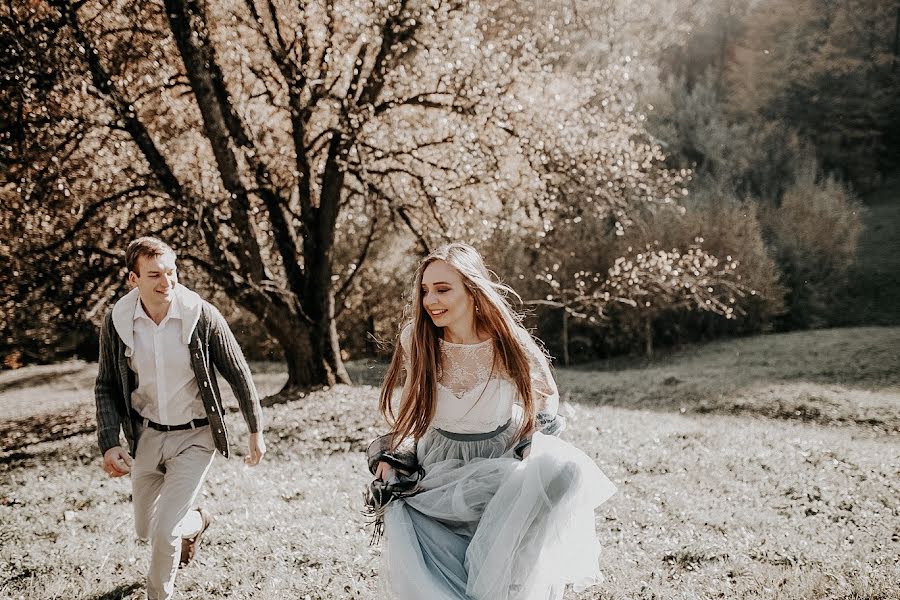 Wedding photographer Yana Stecyuk (stetsiuk). Photo of 5 April 2020