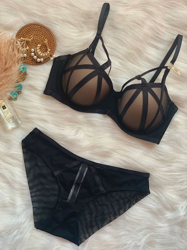 Title 7, Lace-up Underwear Women Gather Plus Size Bra Se...