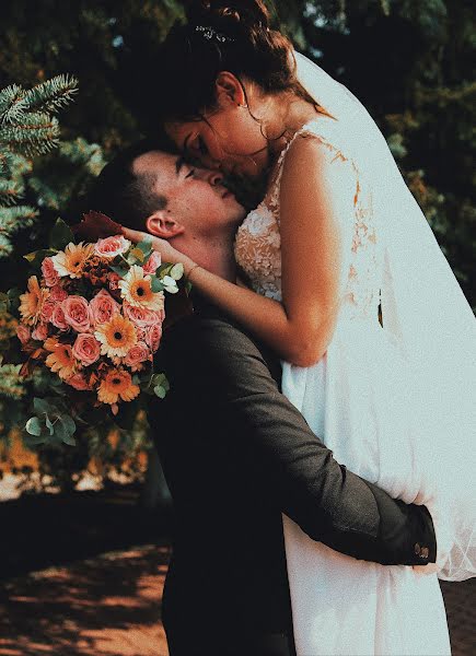 Wedding photographer Alena Kormschikova (kormschikova). Photo of 24 October 2019