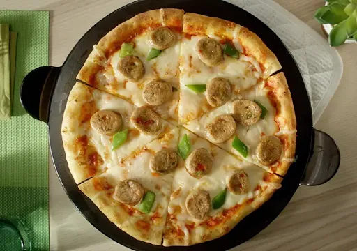 Chicken Seekh Kebab Pizza