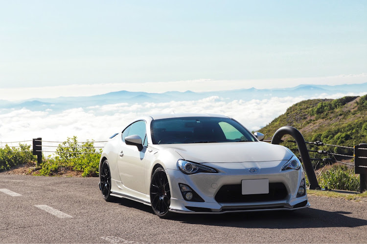 86の磐梯吾妻スカイライン・雲海・朝活・ドライブに関するカスタム事例の投稿画像1枚目