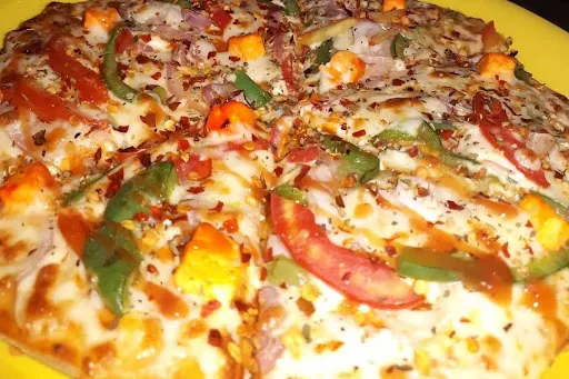 Onion Paneer And Corn Pizza [8 Inch]