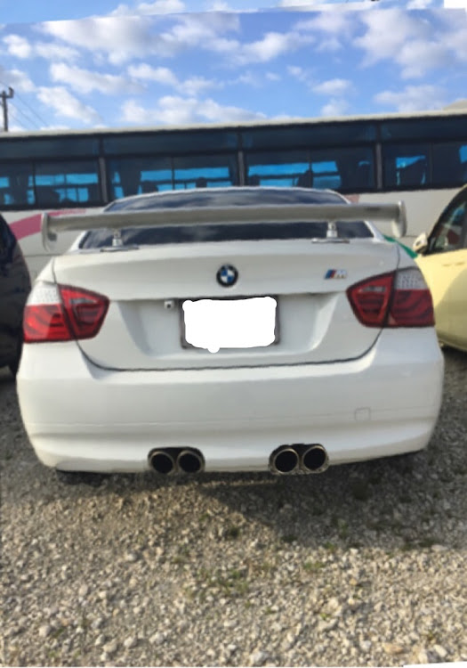 3シリーズ セダンのbmw・BMW3シリーズ・ワンオフマフラー・WTCC・m3に関するカスタム事例の投稿画像2枚目