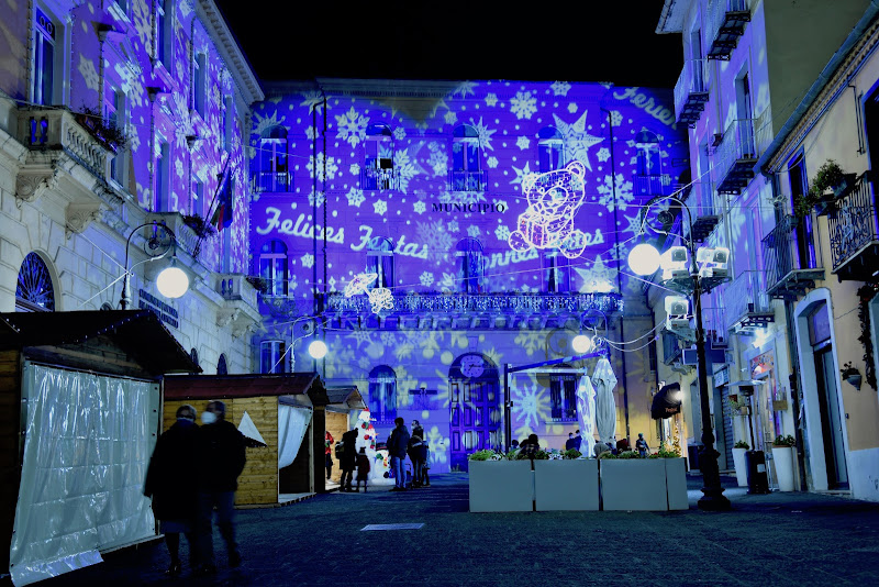 Piazza Very Peri di Genovese