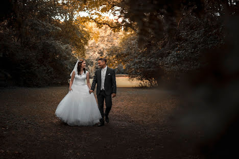 Fotógrafo de casamento Melinda Demjén (melindademjen). Foto de 8 de janeiro 2021